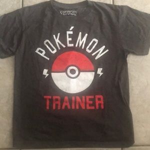 Boys gently used graphic Pokémon t-shirt